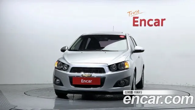 ChevroletGMDaewoo Aveo 2015 thumb 3