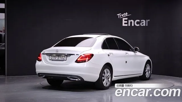 Mercedes-Benz C-Класс 2019 thumb 2