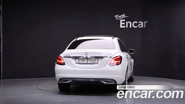 Mercedes-Benz C-Класс 2019 thumb 4