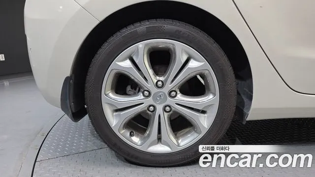 Hyundai i30 2013 thumb 5