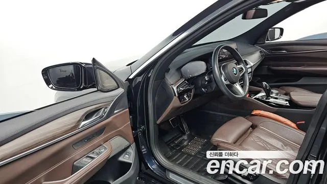 BMW Gran Turismo 2020 thumb 9
