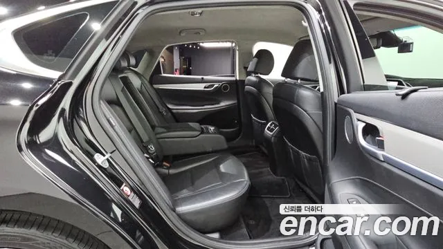 Hyundai Grandeur 2018 thumb 12