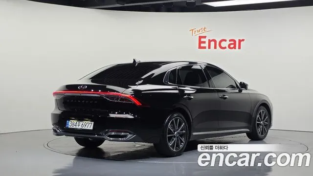 Hyundai Grandeur 2022 thumb 2