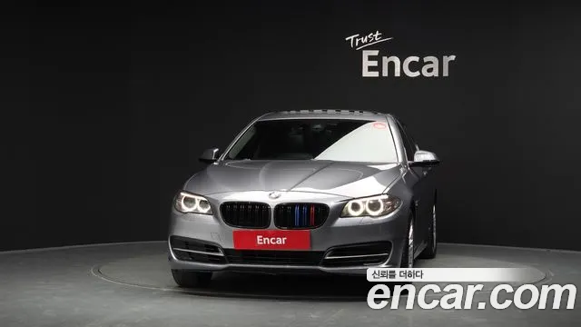 BMW 5-Series 2015 thumb 3