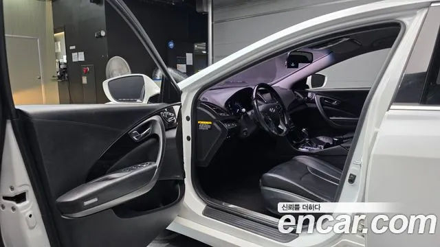 Hyundai Grandeur 2015 thumb 10