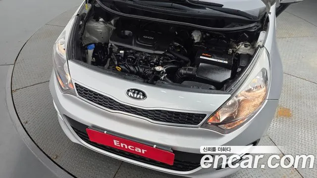 Kia Pride 2016 thumb 6