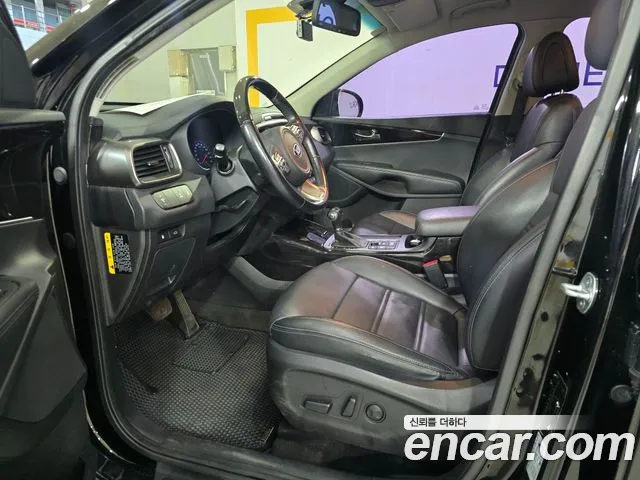 Kia Sorento 2015 thumb 10