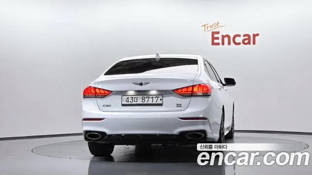 Genesis G80 2019 thumb 3