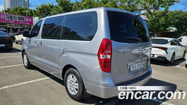 Hyundai Starex 2017 thumb 8