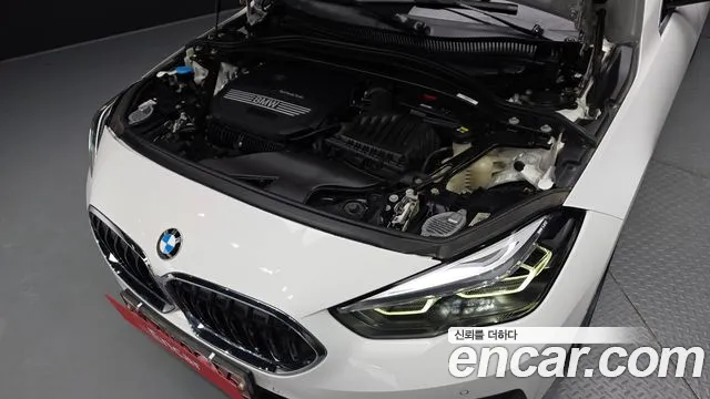 BMW 2-Series 2021 thumb 5