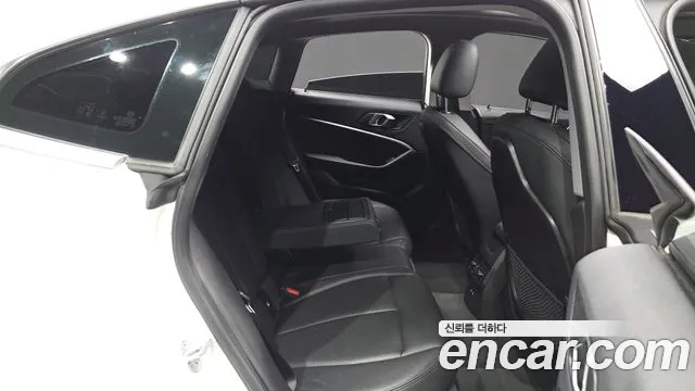 BMW 2-Series 2021 thumb 11