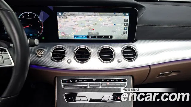 Mercedes-Benz E-Класс 2021 thumb 12