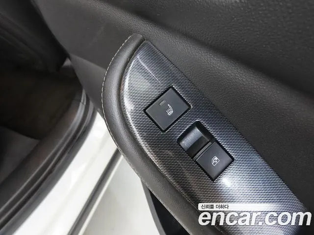 ChevroletGMDaewoo Malibu 2016 thumb 9
