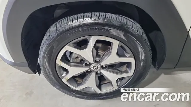 KG_Mobility_Ssangyong Torres 2022 thumb 5