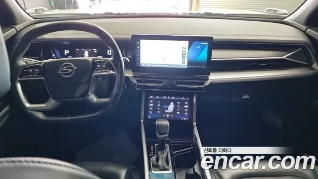 KG_Mobility_Ssangyong Torres 2022 thumb 11