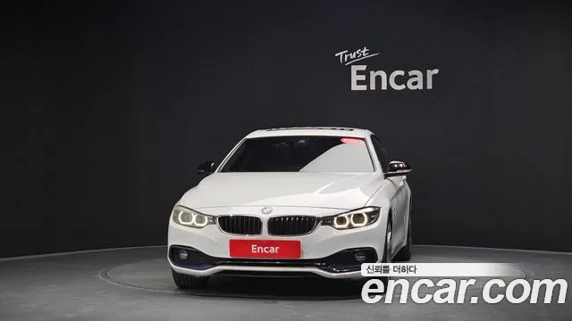 BMW 4-Series 2018 thumb 2