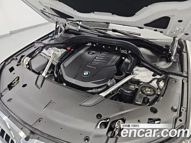 BMW Gran Turismo 2020 thumb 5