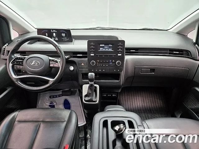 Hyundai Staria 2021 thumb 7