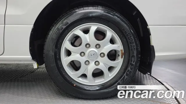 Hyundai Starex 2013 thumb 5