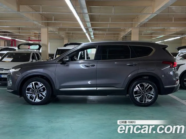 Hyundai Santa Fe 2018 thumb 5