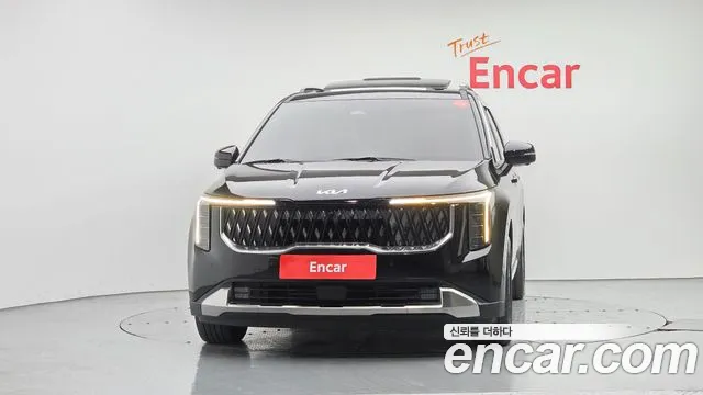 Kia Carnival 2024 thumb 3