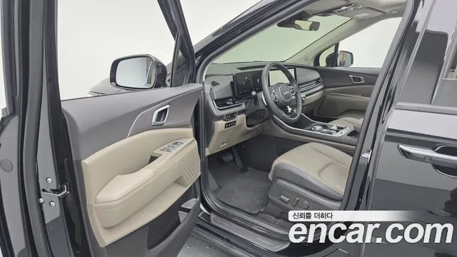 Kia Carnival 2024 thumb 10