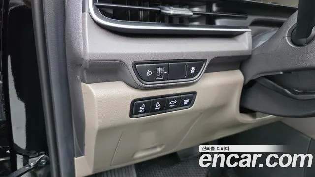 Kia Carnival 2024 thumb 12