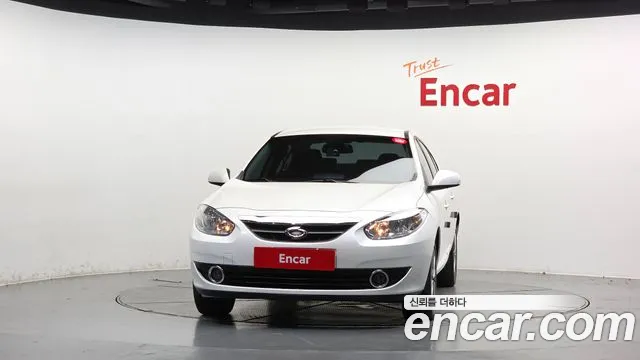 Renault-KoreaSamsung Fluence 2011 thumb 3