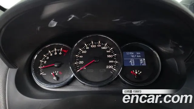 Renault-KoreaSamsung Fluence 2011 thumb 8