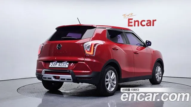 KG_Mobility_Ssangyong TIBOLI 2015 thumb 2