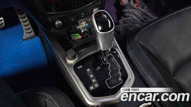 KG_Mobility_Ssangyong TIBOLI 2015 thumb 9