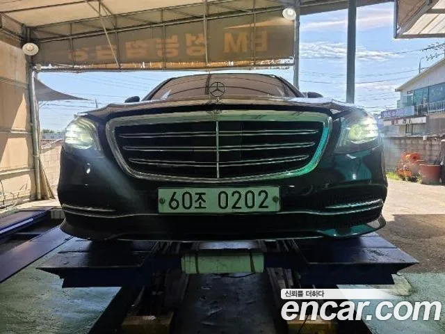 Mercedes-Benz S-Класс 2016 thumb 7