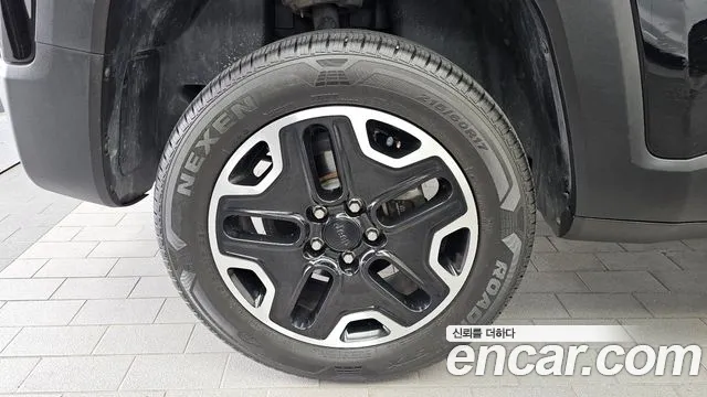 Jeep Renegade 2018 thumb 5