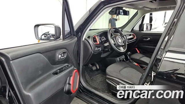 Jeep Renegade 2018 thumb 10