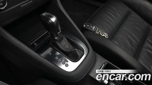 Volkswagen Golf Sportsvan 2013 thumb 8