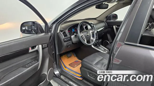 ChevroletGMDaewoo Captiva 2015 thumb 10