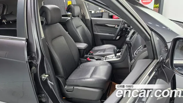 ChevroletGMDaewoo Captiva 2015 thumb 11