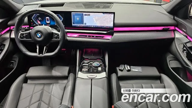 BMW 5-Series 2025 thumb 7
