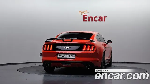 Ford Mustang Mach-E 2015 thumb 4