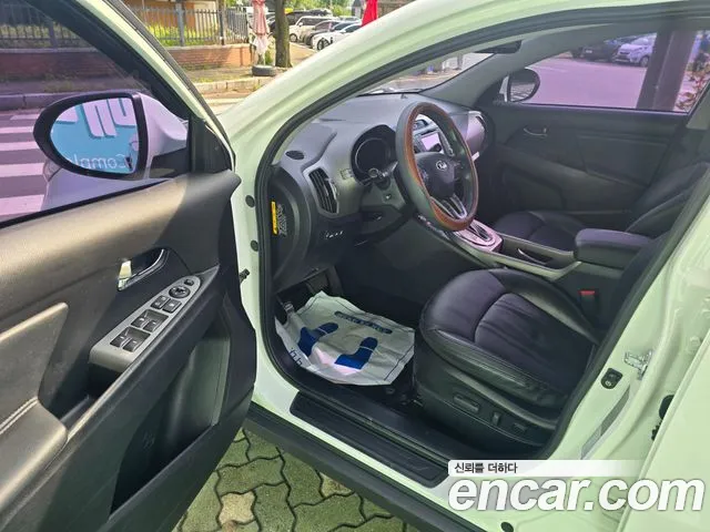 Kia Sportage 2013 thumb 7