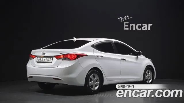 Hyundai Avante 2012 thumb 2