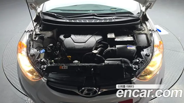 Hyundai Avante 2012 thumb 6