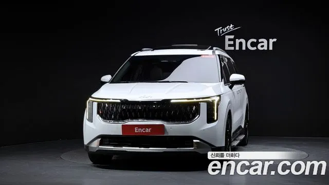 Kia Carnival 2024 thumb 2