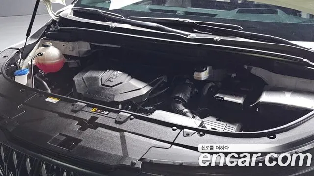 Kia Carnival 2024 thumb 5