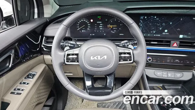 Kia Carnival 2024 thumb 12