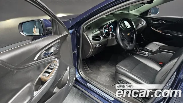 ChevroletGMDaewoo Malibu 2017 thumb 10