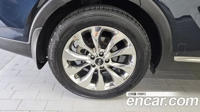 Kia Sorento 2018 thumb 5