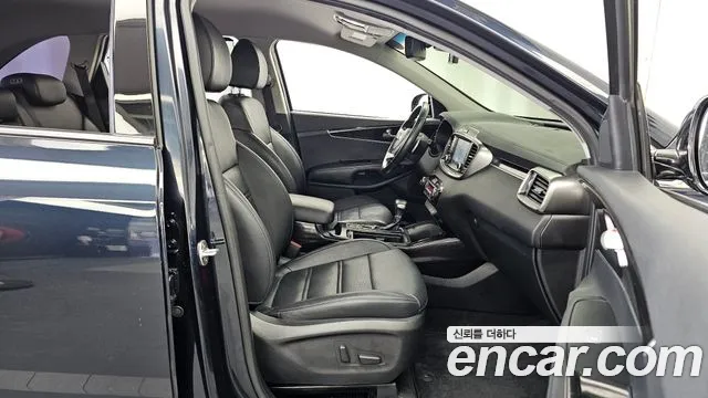 Kia Sorento 2018 thumb 11