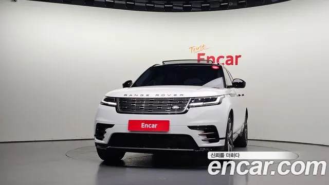 Land Rover Range Rover Velar 2024 thumb 3