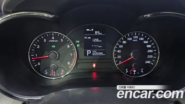 Kia K3 2013 thumb 8